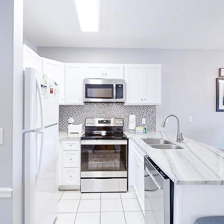 Caribbean Condominiums Gulf Shores Room photo