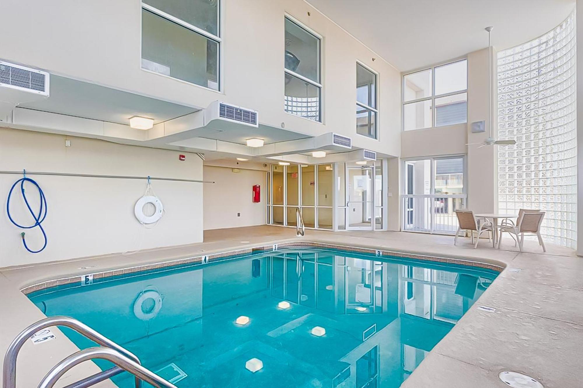 Caribbean Condominiums Gulf Shores Room photo